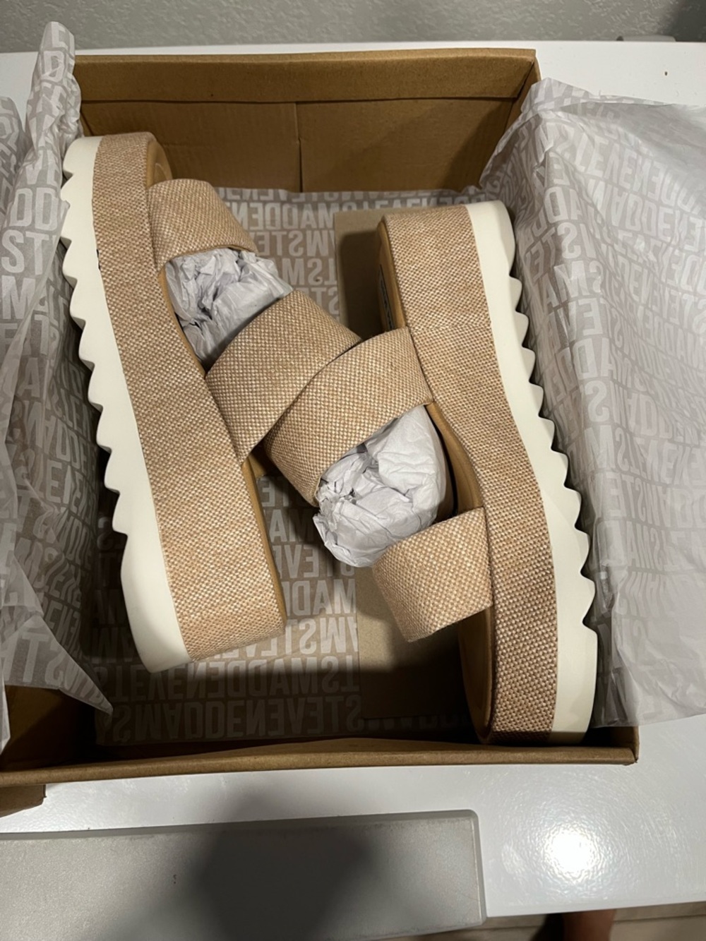 Steve Madden Beige Crisscross Platform Sandals
